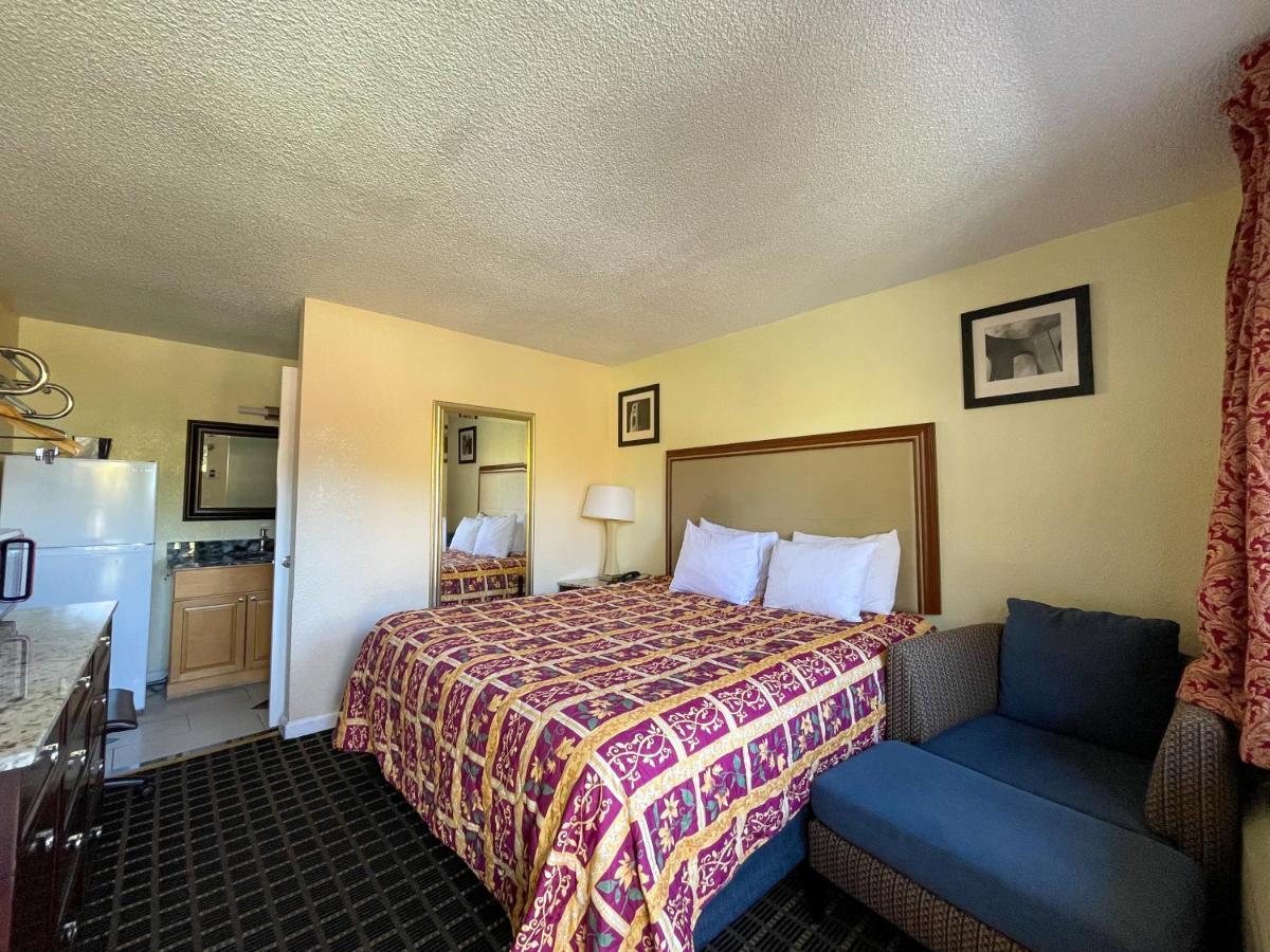 Motel 7 - Near Six Flags, Vallejo - Napa Valley Exteriör bild